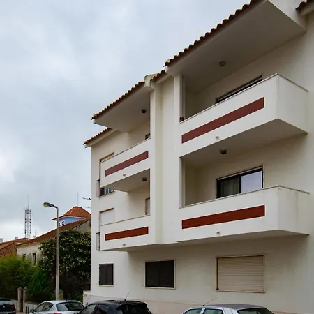 Three-bed Duplex, 20min To Lisbon, Pets Welcome! *