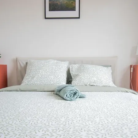 Three-bed Duplex, 20min To Lisbon, Pets Welcome! Appartement *