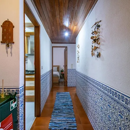 Three-bed Duplex, 20min To Lisbon, Pets Welcome!