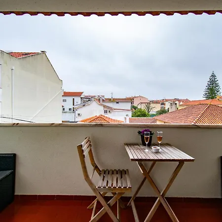 Appartement Three-bed Duplex, 20min To Lisbon, Pets Welcome!