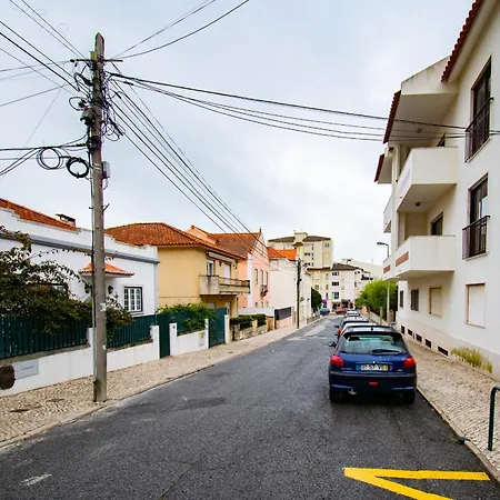 Appartement Three-bed Duplex, 20min To Lisbon, Pets Welcome! *